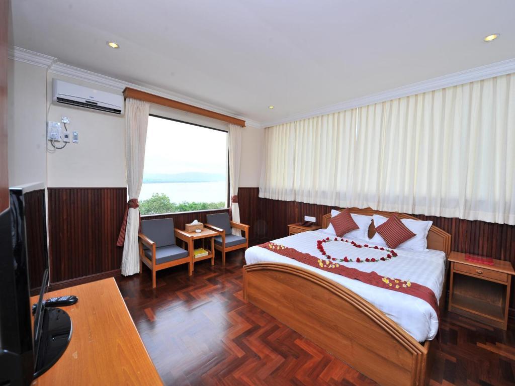 Ayarwaddy River View Hotel Mandalay Exterior foto