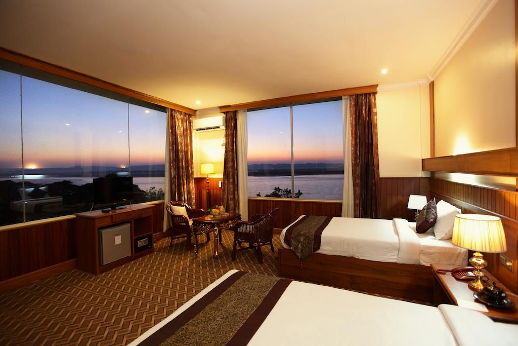 Ayarwaddy River View Hotel Mandalay Exterior foto