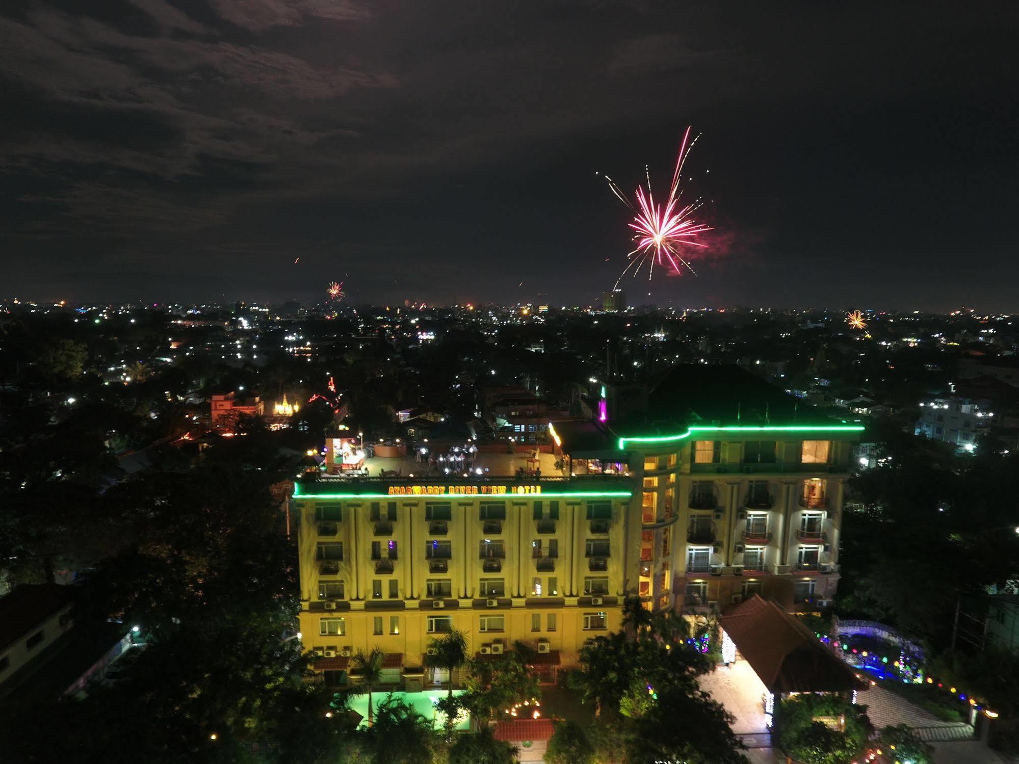 Ayarwaddy River View Hotel Mandalay Exterior foto