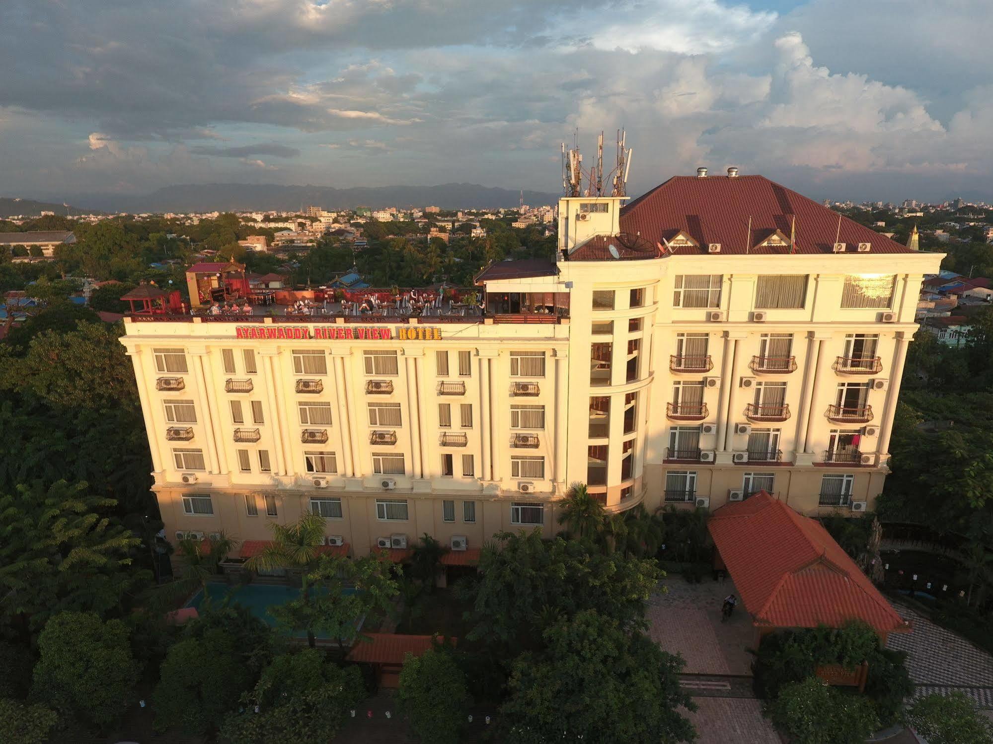 Ayarwaddy River View Hotel Mandalay Exterior foto